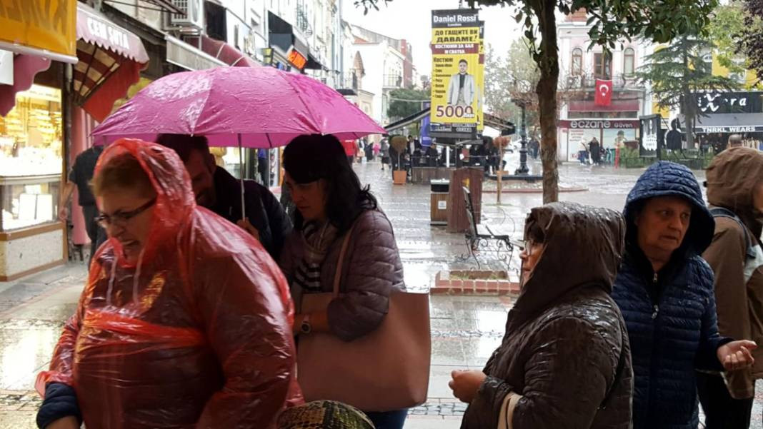 Trakya'yı sağanak vurdu: Vatandaşlar hazırlıksız yakalandı - Resim: 6